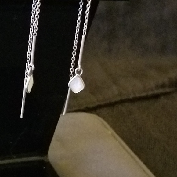 Sterling Threader Earrings w/ Mother of Pearl - Picture 2 of 4